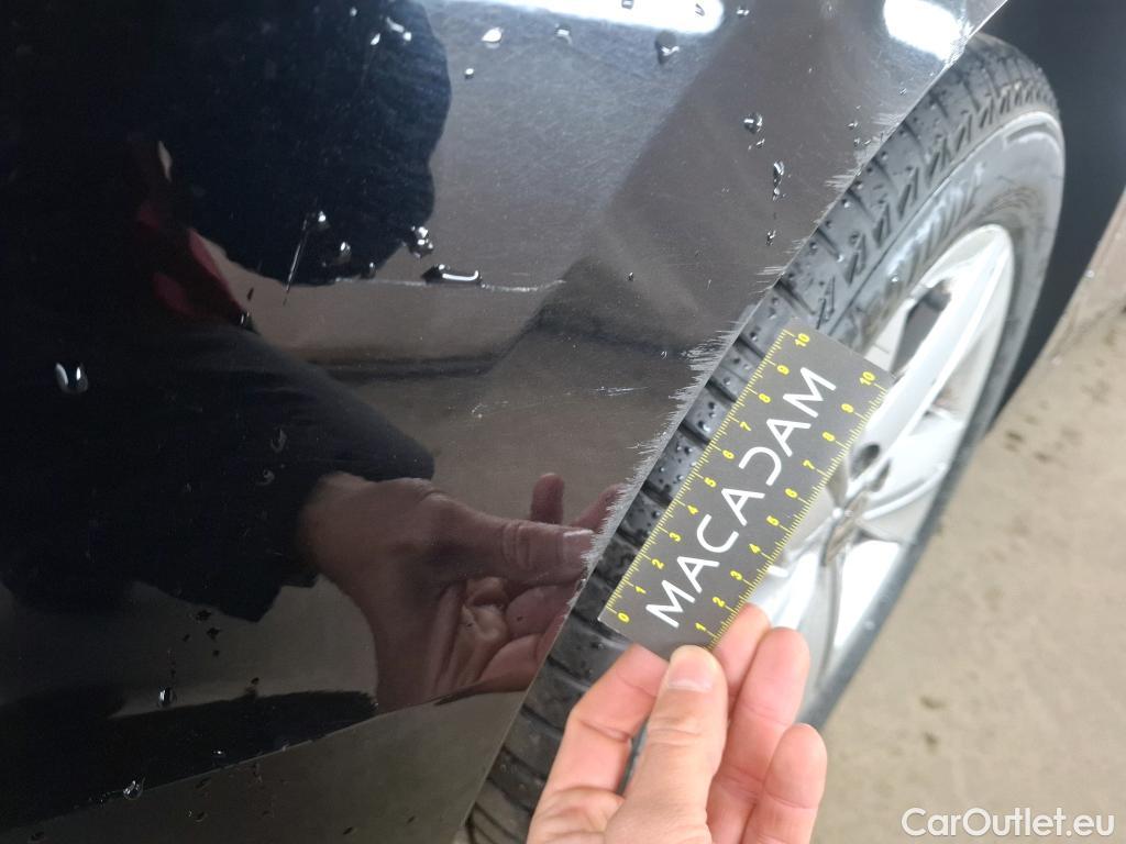  Volkswagen  Golf  VOLKSWAGEN / 2020 / 5P / Berline 2.0 TDI SCR 150 DSG7 Life Busi 1st #12