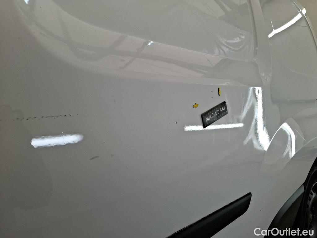  Renault  Kangoo  Express Maxi Extra (Série Spéciale) 1.5 dCi 90CV BVM5 E6 #36