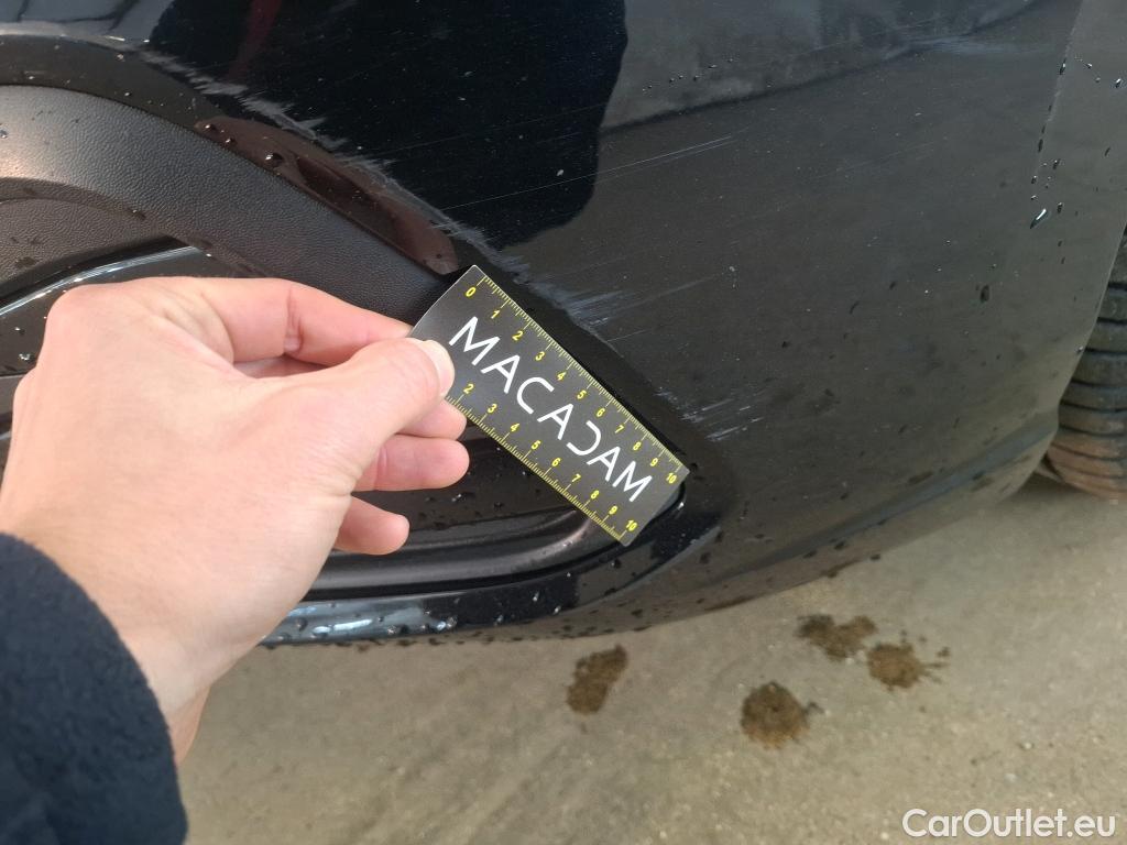  Volkswagen  Golf  VOLKSWAGEN / 2020 / 5P / Berline 2.0 TDI SCR 150 DSG7 Life Busi 1st #21