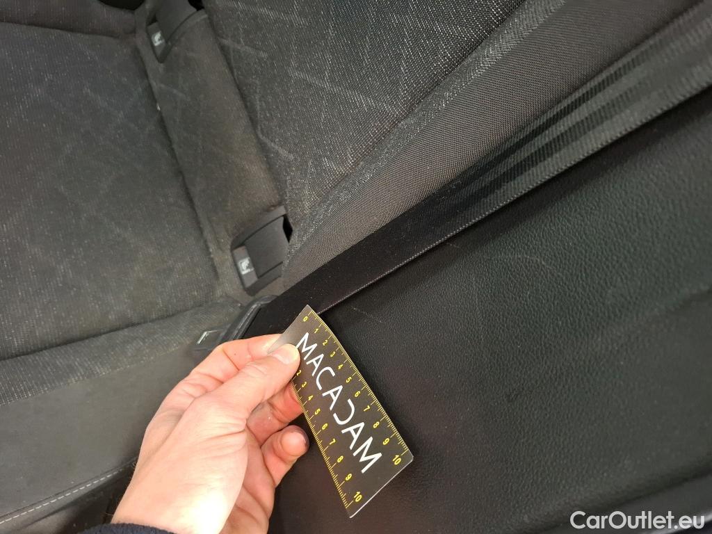  Volkswagen  Golf  VOLKSWAGEN / 2020 / 5P / Berline 2.0 TDI SCR 150 DSG7 Life Busi 1st #67