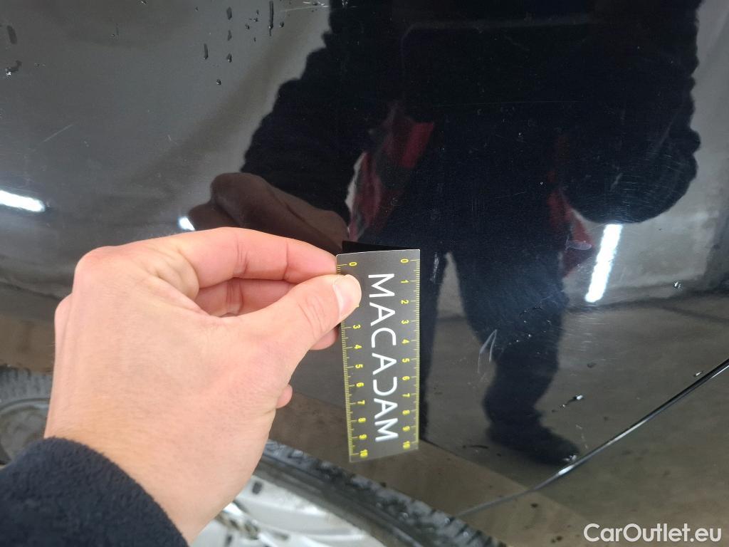  Volkswagen  Golf  VOLKSWAGEN / 2020 / 5P / Berline 2.0 TDI SCR 150 DSG7 Life Busi 1st #102