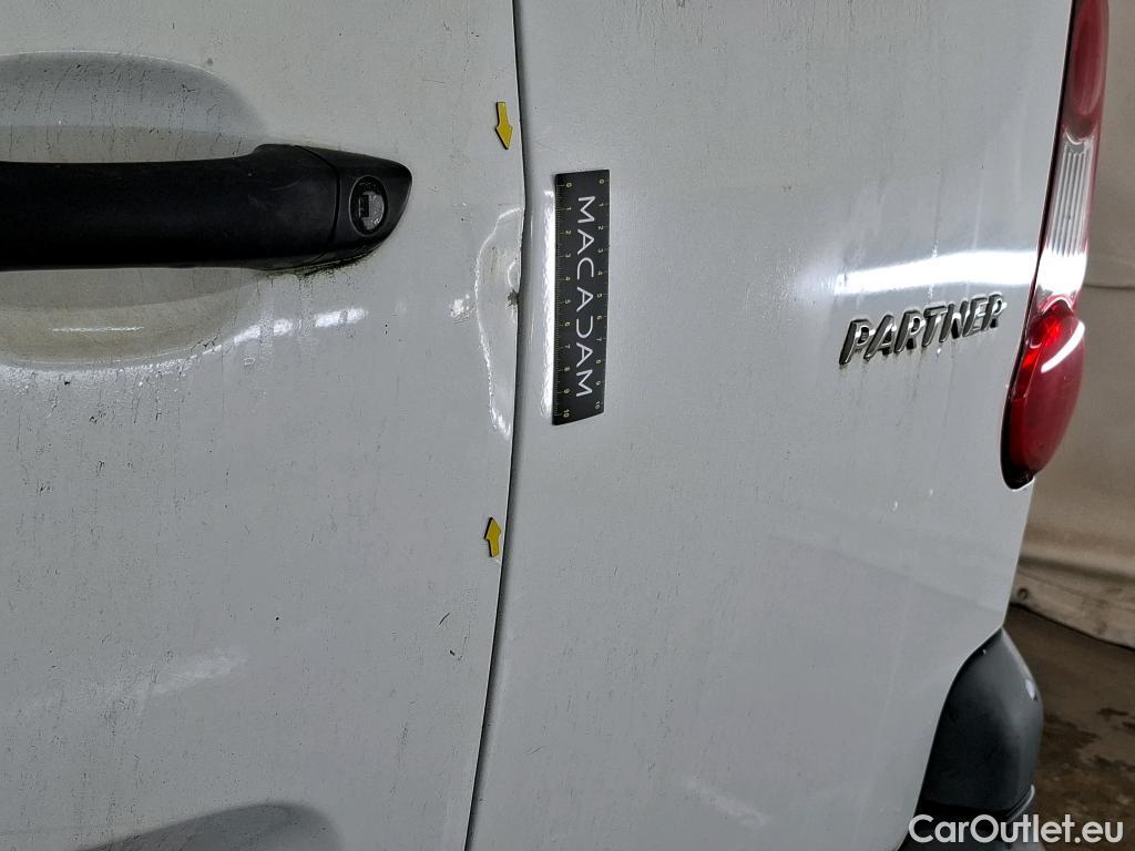  Peugeot  Partner PEUGEOT  VU 3p Fourgonnette 1.6 BLUEHDI 75 STANDARD PRO #2