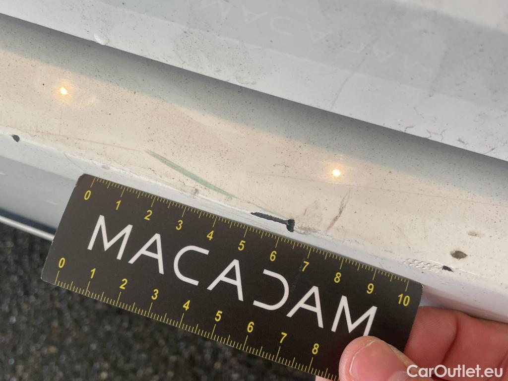  Toyota  Corolla TOYOTA  Touring Sports / 2018 / 5P / Break Hybride 122h Dynamic Business Stage Acad #17