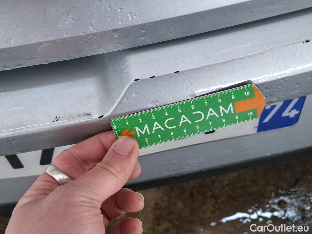  Renault  Megane  IV Berline 5 ptes. Techno 1.5 dCi 115CV BVA7 E6d #26