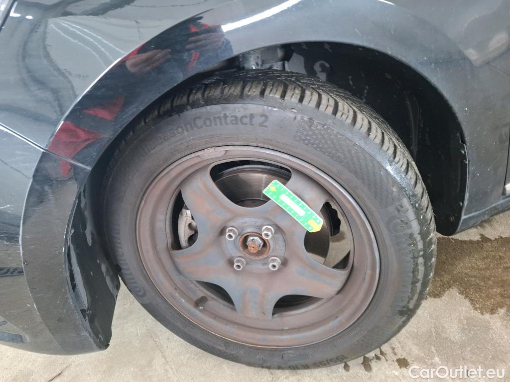  Renault  Clio  V Business 1.6 E-TECH Hybrid 140CV BVA6 E6d #63