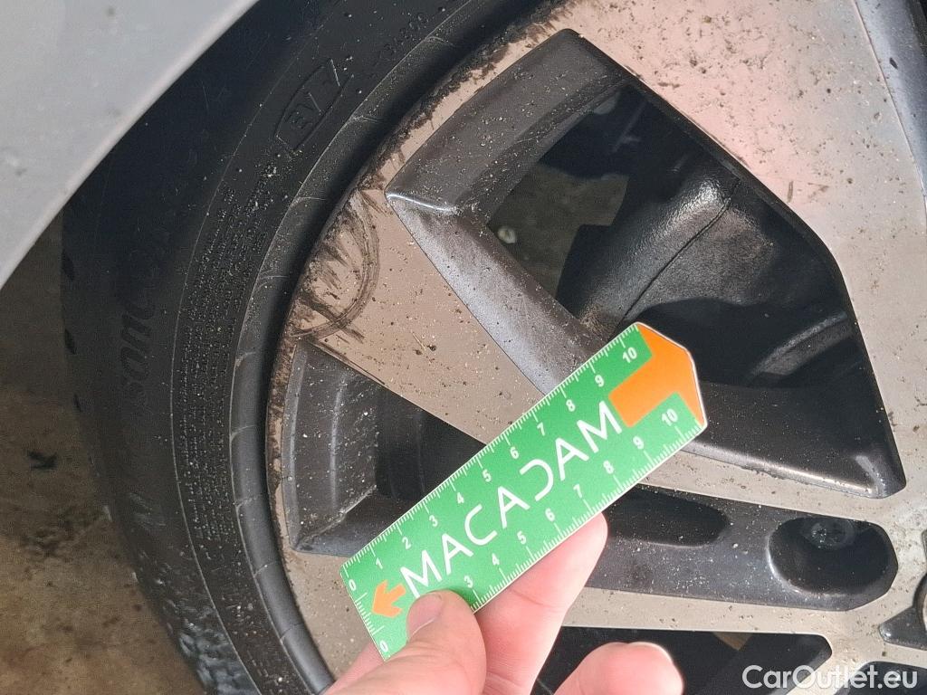  Renault  Megane  IV Berline 5 ptes. Techno 1.5 dCi 115CV BVA7 E6d #9