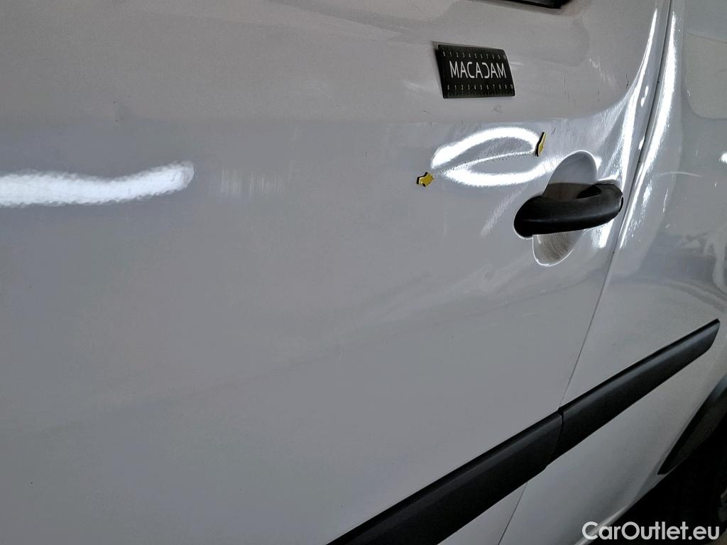  Renault  Kangoo  Express Maxi Extra (Série Spéciale) 1.5 dCi 90CV BVM5 E6 #8