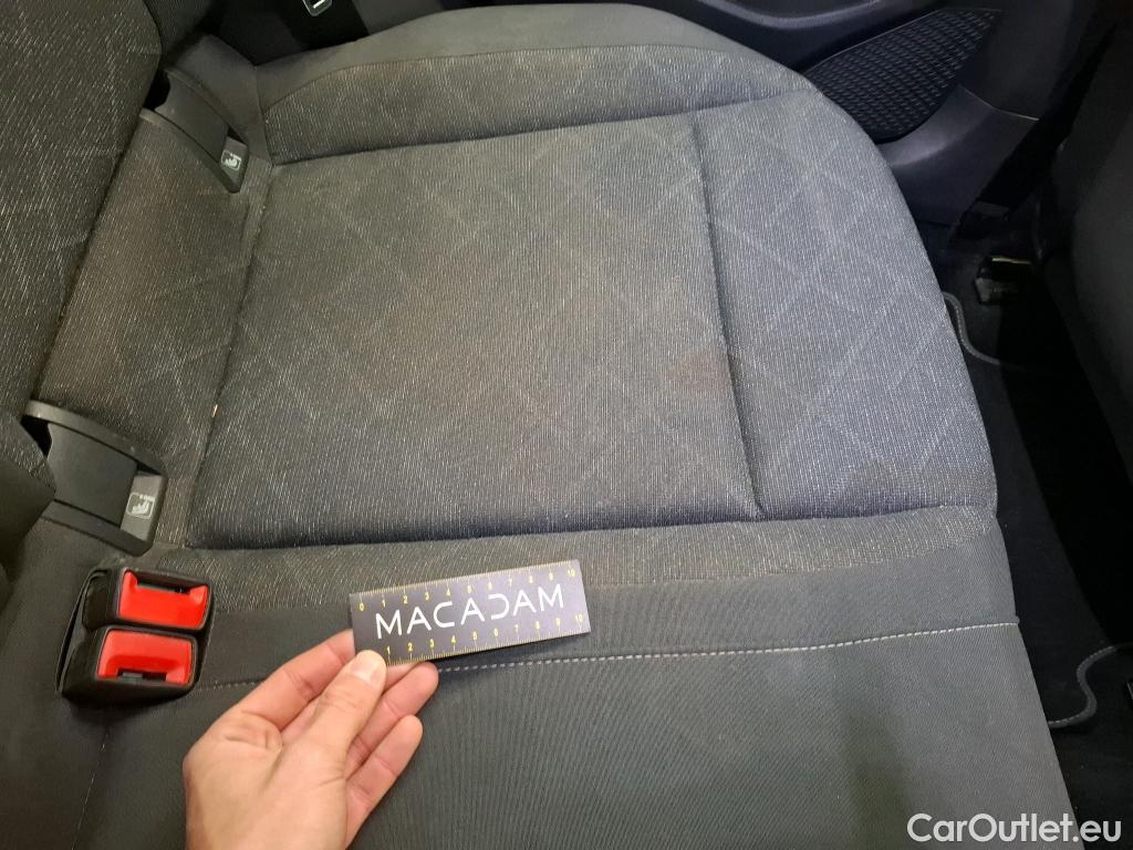  Volkswagen  Golf  VOLKSWAGEN / 2020 / 5P / Berline 2.0 TDI SCR 150 DSG7 Life Busi 1st #76