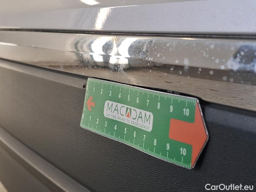  Volkswagen  Tiguan VOLKSWAGEN  / 2020 / 5P / SUV 2.0 TDI 150 DSG7 Life Business #2