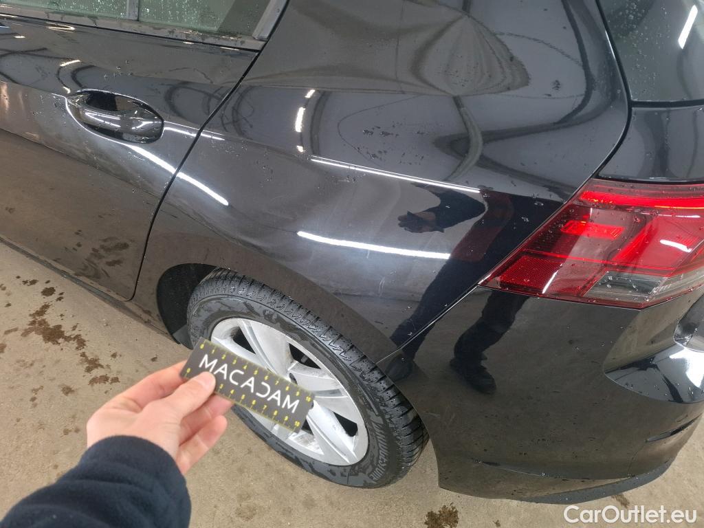  Volkswagen  Golf  VOLKSWAGEN / 2020 / 5P / Berline 2.0 TDI SCR 150 DSG7 Life Busi 1st #100