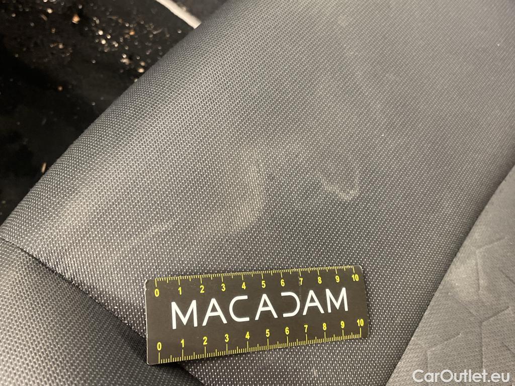  Toyota  Corolla TOYOTA  Touring Sports / 2018 / 5P / Break Hybride 122h Dynamic Business Stage Acad #33