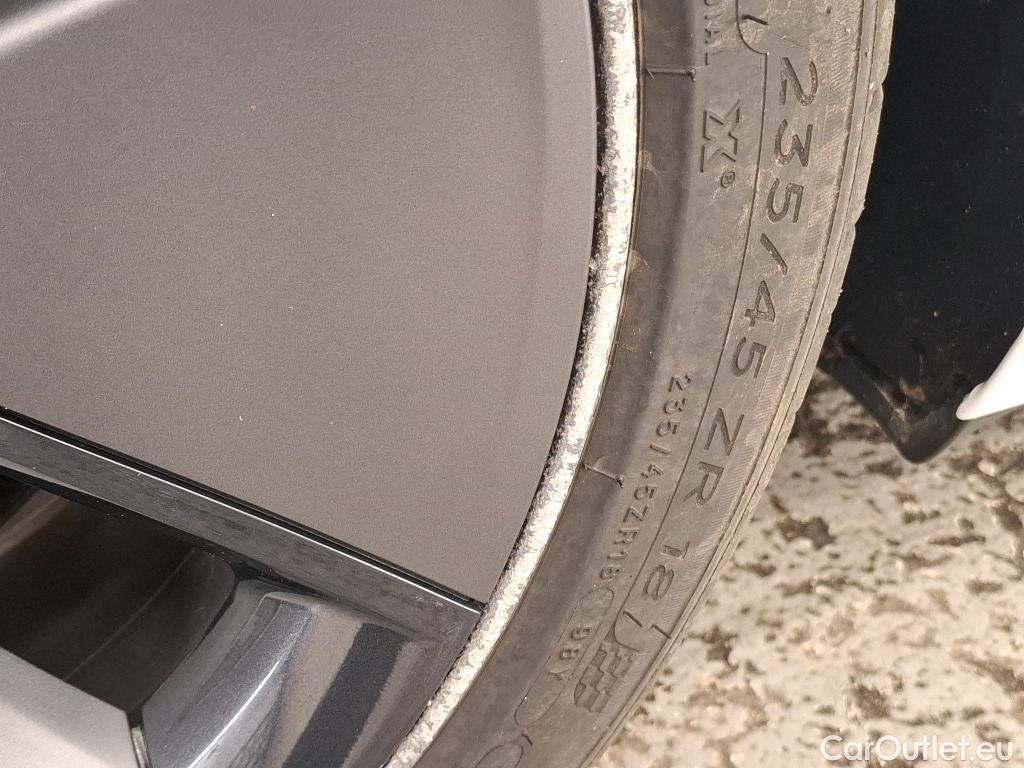  Tesla  Model 3 TESLA  2018 4P Berline Propulsion #5