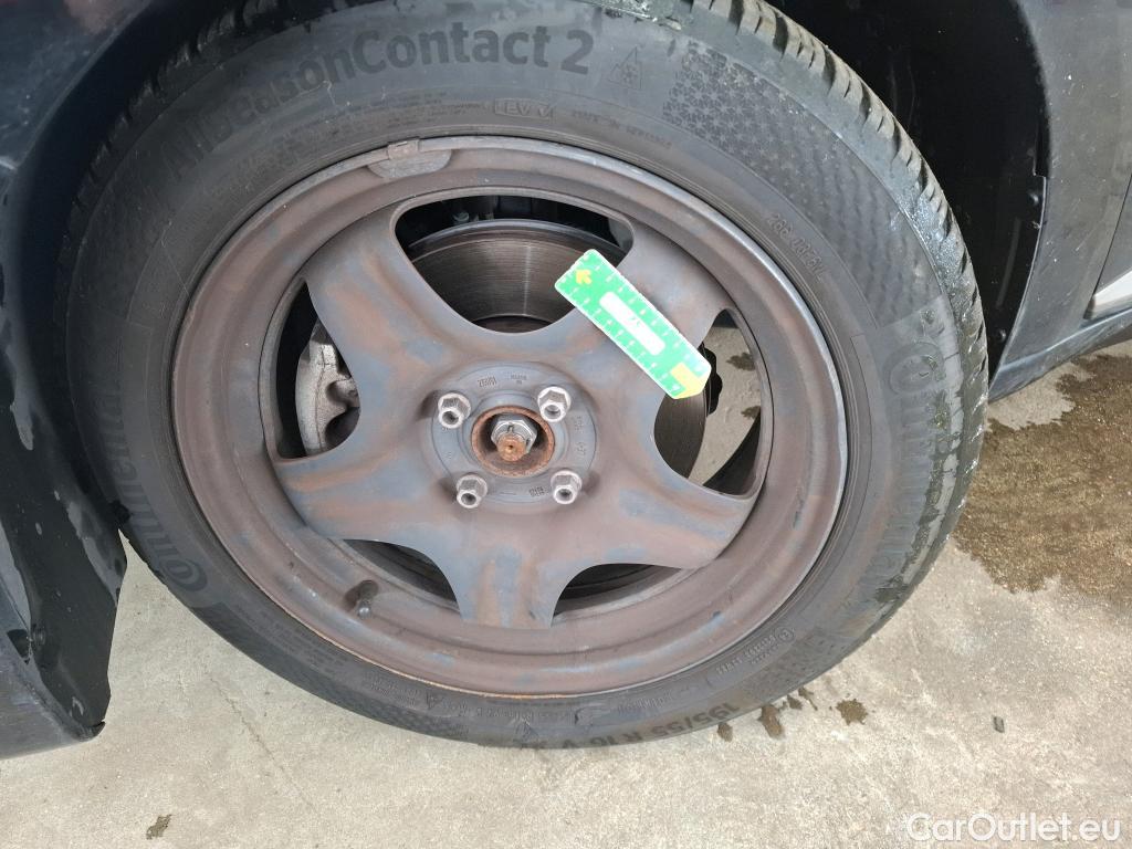  Renault  Clio  V Business 1.6 E-TECH Hybrid 140CV BVA6 E6d #46