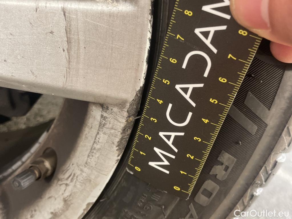  Toyota  Corolla TOYOTA  Touring Sports / 2018 / 5P / Break Hybride 122h Dynamic Business Stage Acad #22