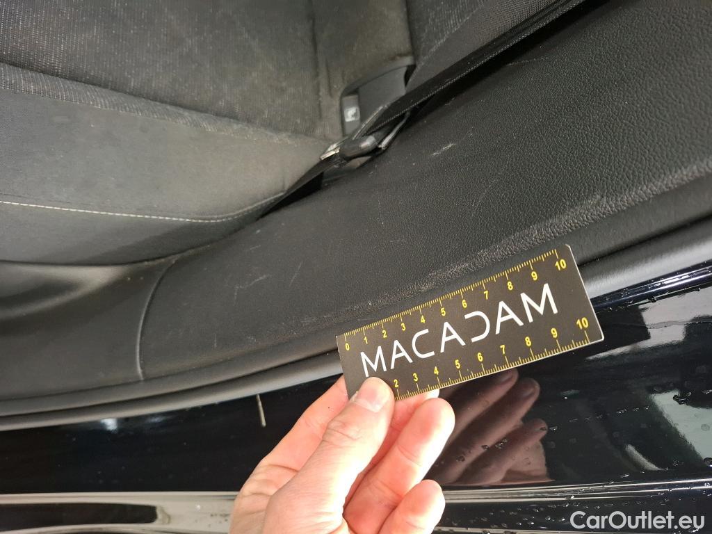  Volkswagen  Golf  VOLKSWAGEN / 2020 / 5P / Berline 2.0 TDI SCR 150 DSG7 Life Busi 1st #65