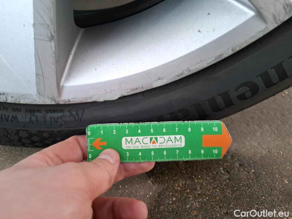  Renault  Clio  V Business 1.6 E-TECH Hybrid 140CV BVA6 E6d #68