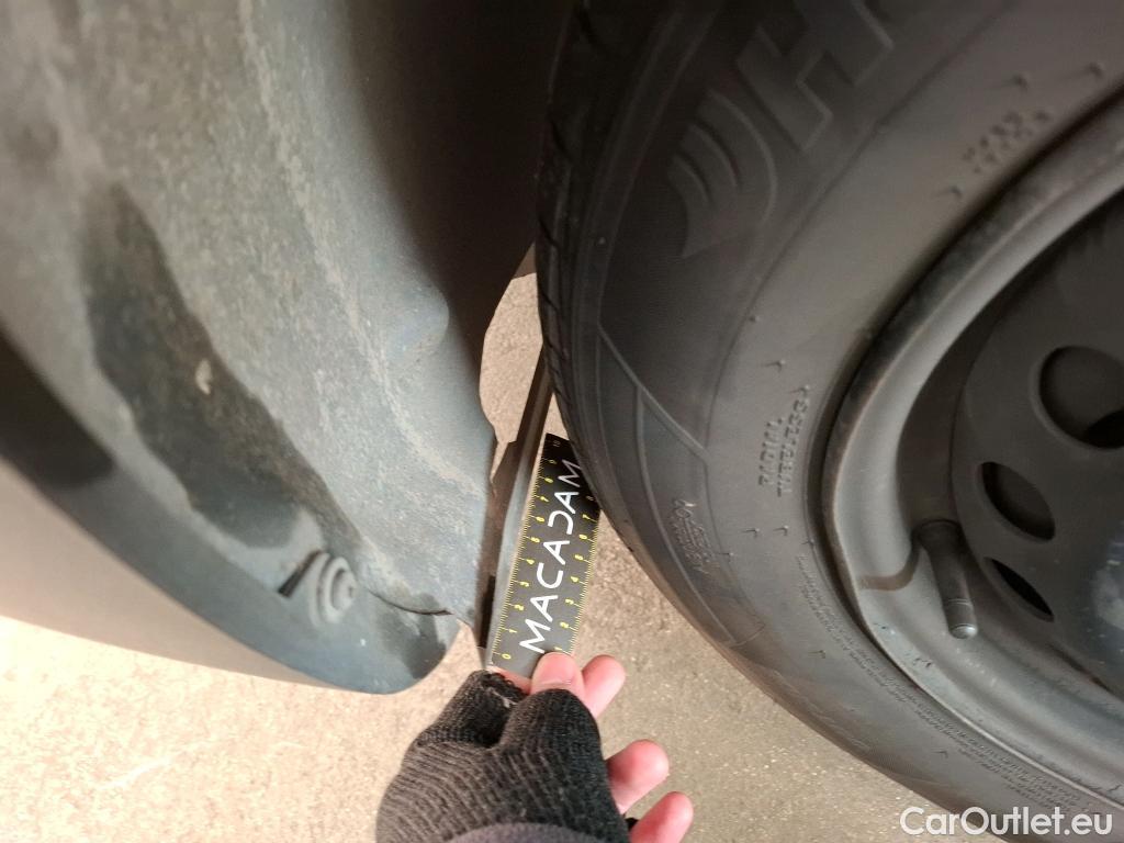  Renault  Kangoo  Express Maxi Extra (Série Spéciale) 1.5 dCi 90CV BVM5 E6 #28