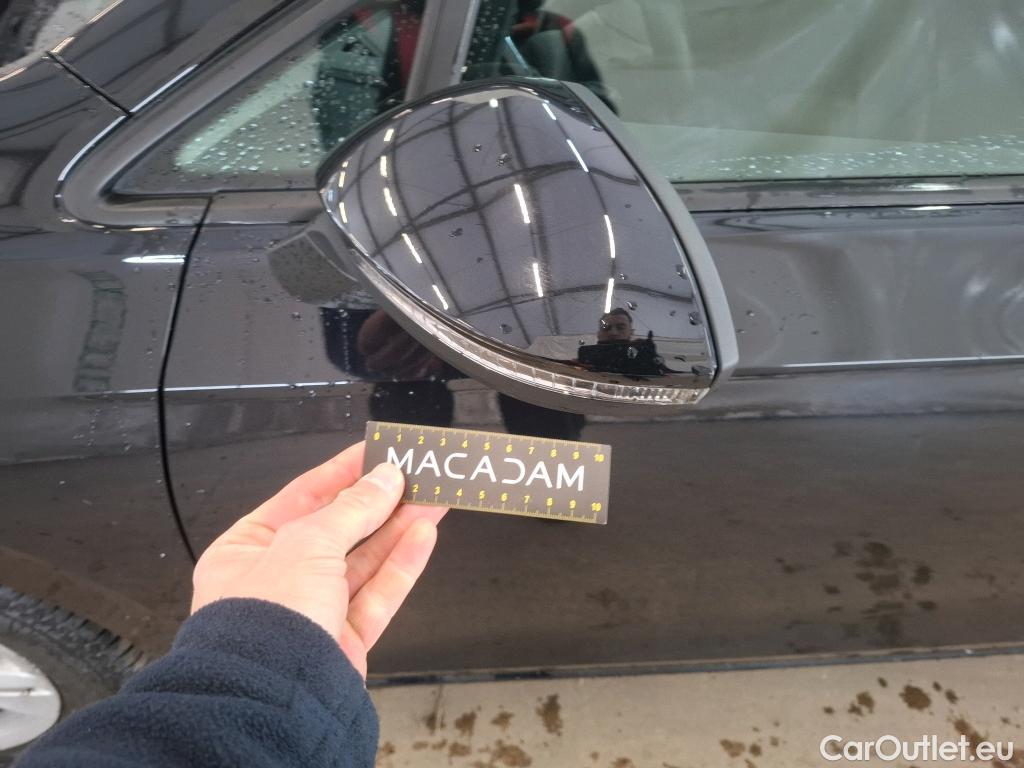  Volkswagen  Golf  VOLKSWAGEN / 2020 / 5P / Berline 2.0 TDI SCR 150 DSG7 Life Busi 1st #86