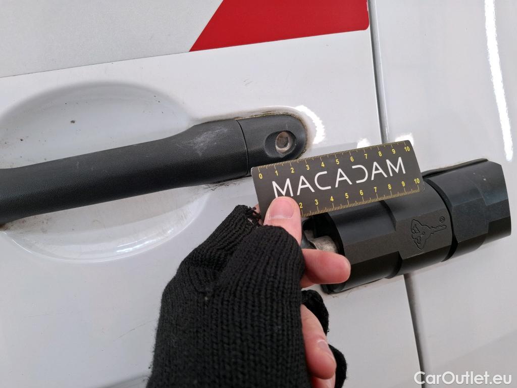  Renault  Kangoo  Express Maxi Extra (Série Spéciale) 1.5 dCi 90CV BVM5 E6 #22