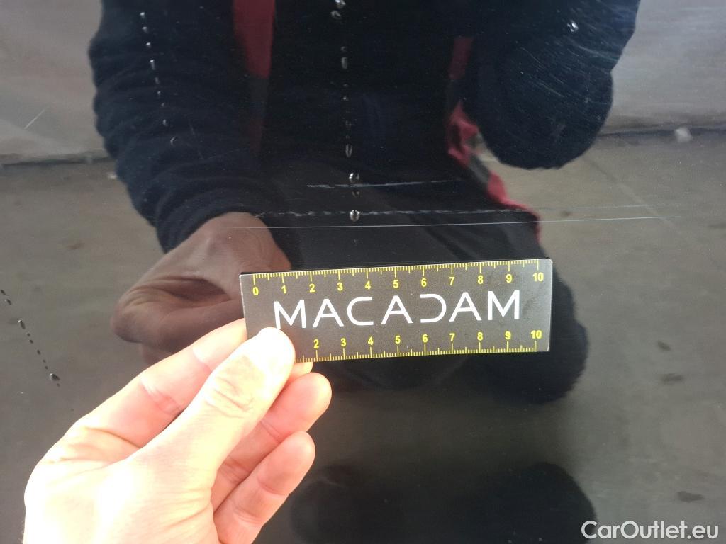  Volkswagen  Golf  VOLKSWAGEN / 2020 / 5P / Berline 2.0 TDI SCR 150 DSG7 Life Busi 1st #3