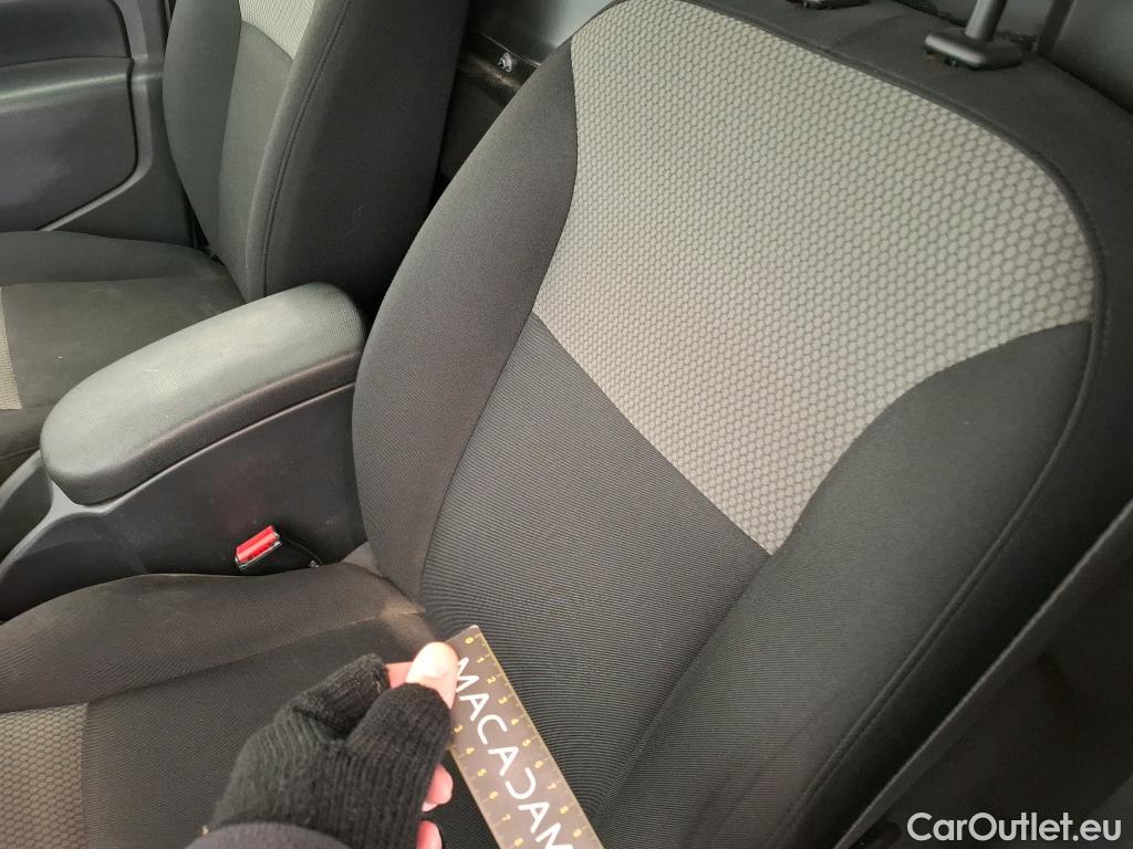  Renault  Kangoo  Express Maxi Extra (Série Spéciale) 1.5 dCi 90CV BVM5 E6 #51