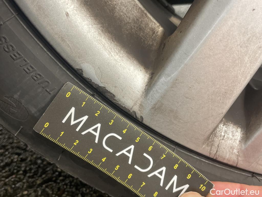  Toyota  Corolla TOYOTA  Touring Sports / 2018 / 5P / Break Hybride 122h Dynamic Business Stage Acad #23