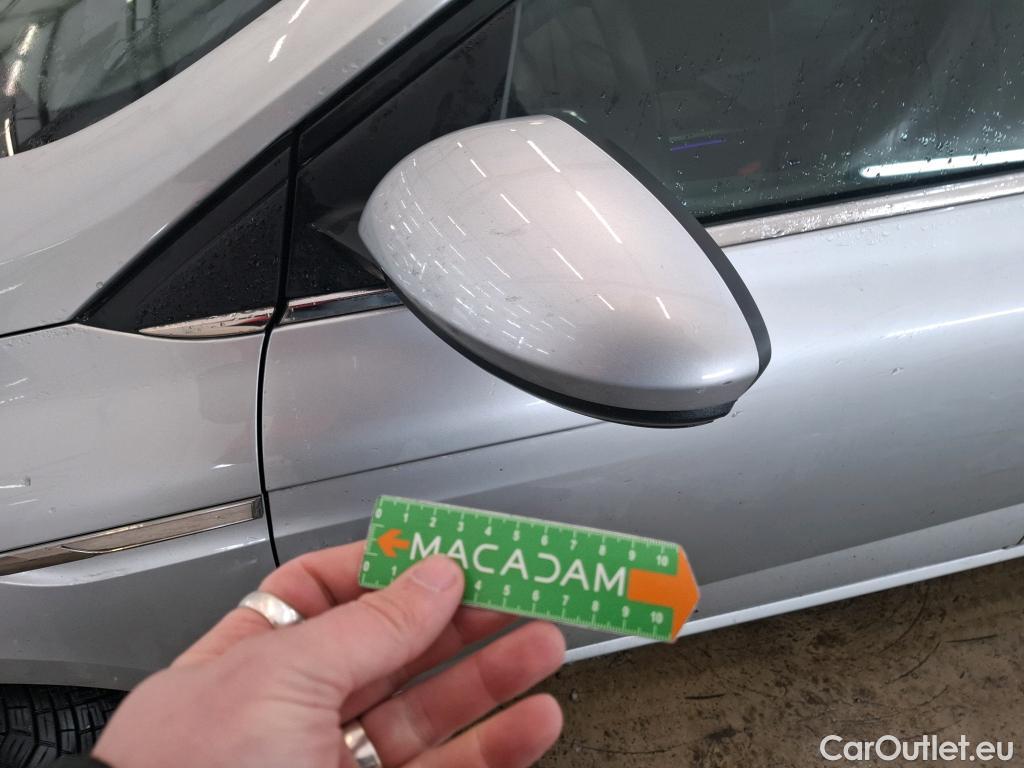  Renault  Megane  IV Berline 5 ptes. Techno 1.5 dCi 115CV BVA7 E6d #45