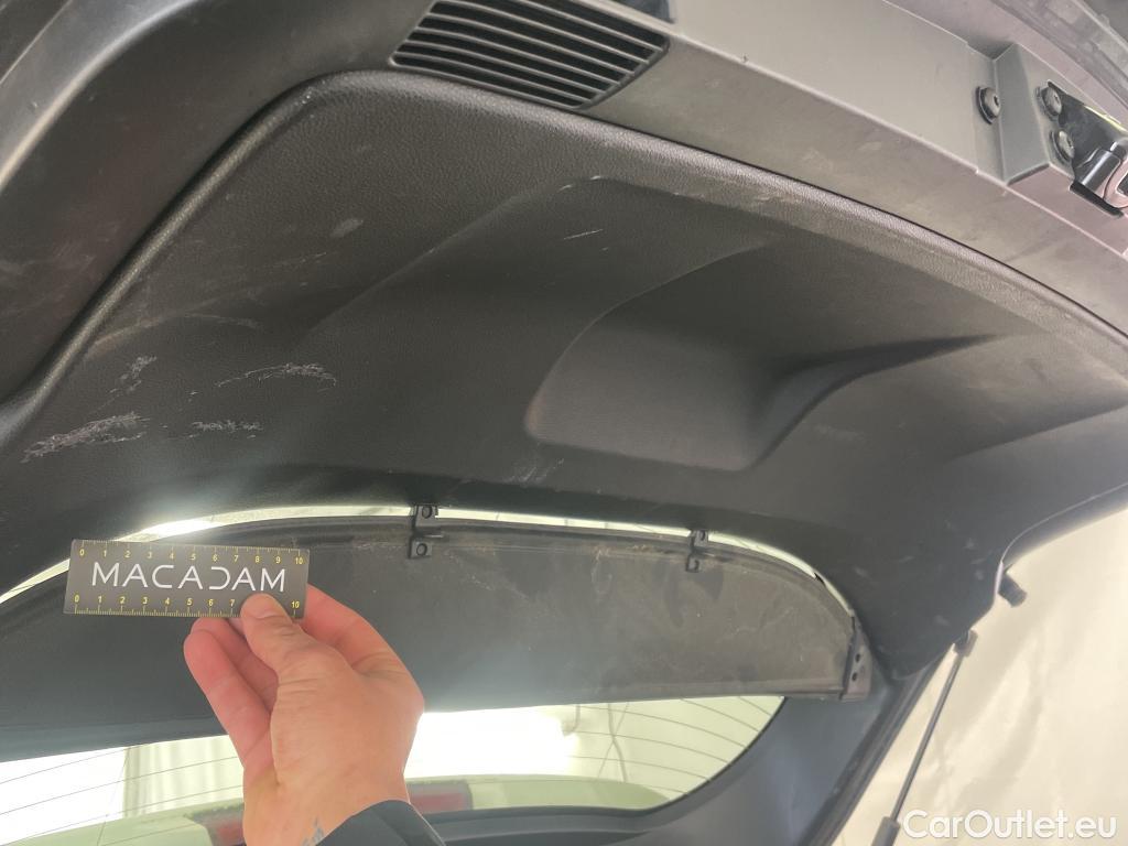  Toyota  Corolla TOYOTA  Touring Sports / 2018 / 5P / Break Hybride 122h Dynamic Business Stage Acad #29