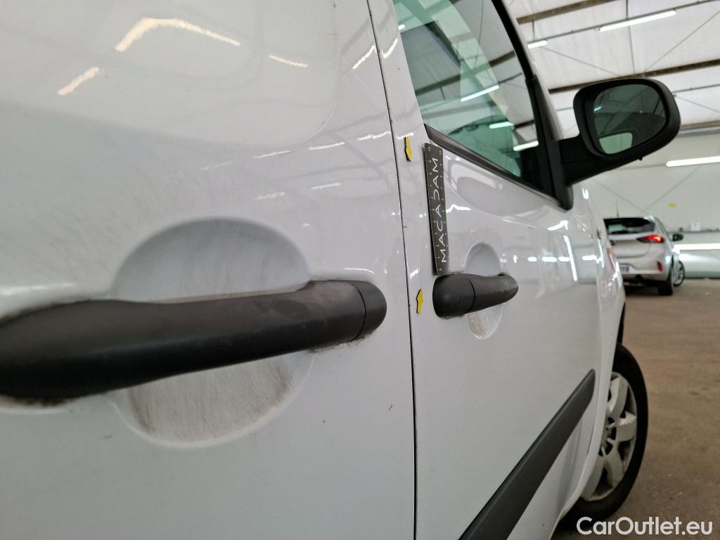  Renault  Kangoo  Express Maxi Extra (Série Spéciale) 1.5 dCi 90CV BVM5 E6 #18