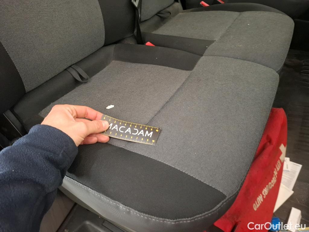  Renault  Master RENAULT  VU 4p Fourgon FG GCf Trac F3500 L1H2 Energy dCi 145 E6 #46