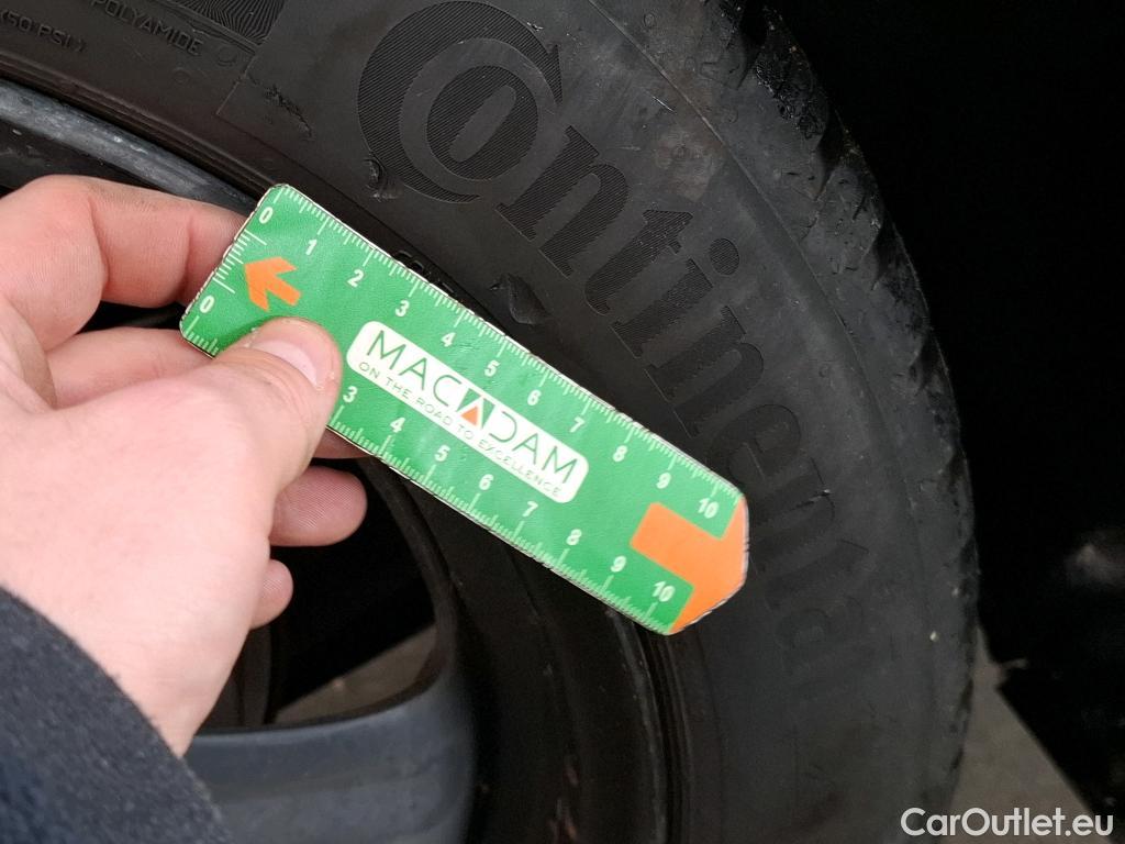  Renault  Clio  V Business 1.6 E-TECH Hybrid 140CV BVA6 E6d #44