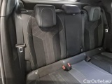  Peugeot  2008 PEUGEOT  / 2019 / 5P / CROSSOVER BLUEHDI 130 EAT8 GT PACK S/S AUT. #15