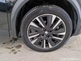  Peugeot  2008 PEUGEOT  / 2019 / 5P / CROSSOVER BLUEHDI 130 EAT8 GT PACK S/S AUT. #17