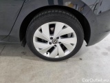  Volkswagen  Golf  VOLKSWAGEN / 2019 / 5P / BERLINA 2.0 TDI SCR STYLE DSG #19
