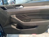  Volkswagen  Passat VOLKSWAGEN  / 2019 / 5P / STATION WAGON VAR.2.0TDI SCR 140KW BMT DSG 4MOT ALLTR. #106