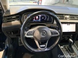  Volkswagen  Passat VOLKSWAGEN  / 2019 / 5P / STATION WAGON VAR.2.0TDI SCR 140KW BMT DSG 4MOT ALLTR. #109