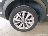  Volkswagen  T-ROC VOLKSWAGEN  / 2017 / 5P / SUV 1.0 TSI STYLE #18