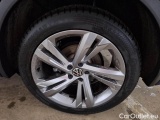  Volkswagen  Tiguan VOLKSWAGEN  / 2020 / 5P / SUV 2.0 TDI SCR 110KWR-LINE DSG #19