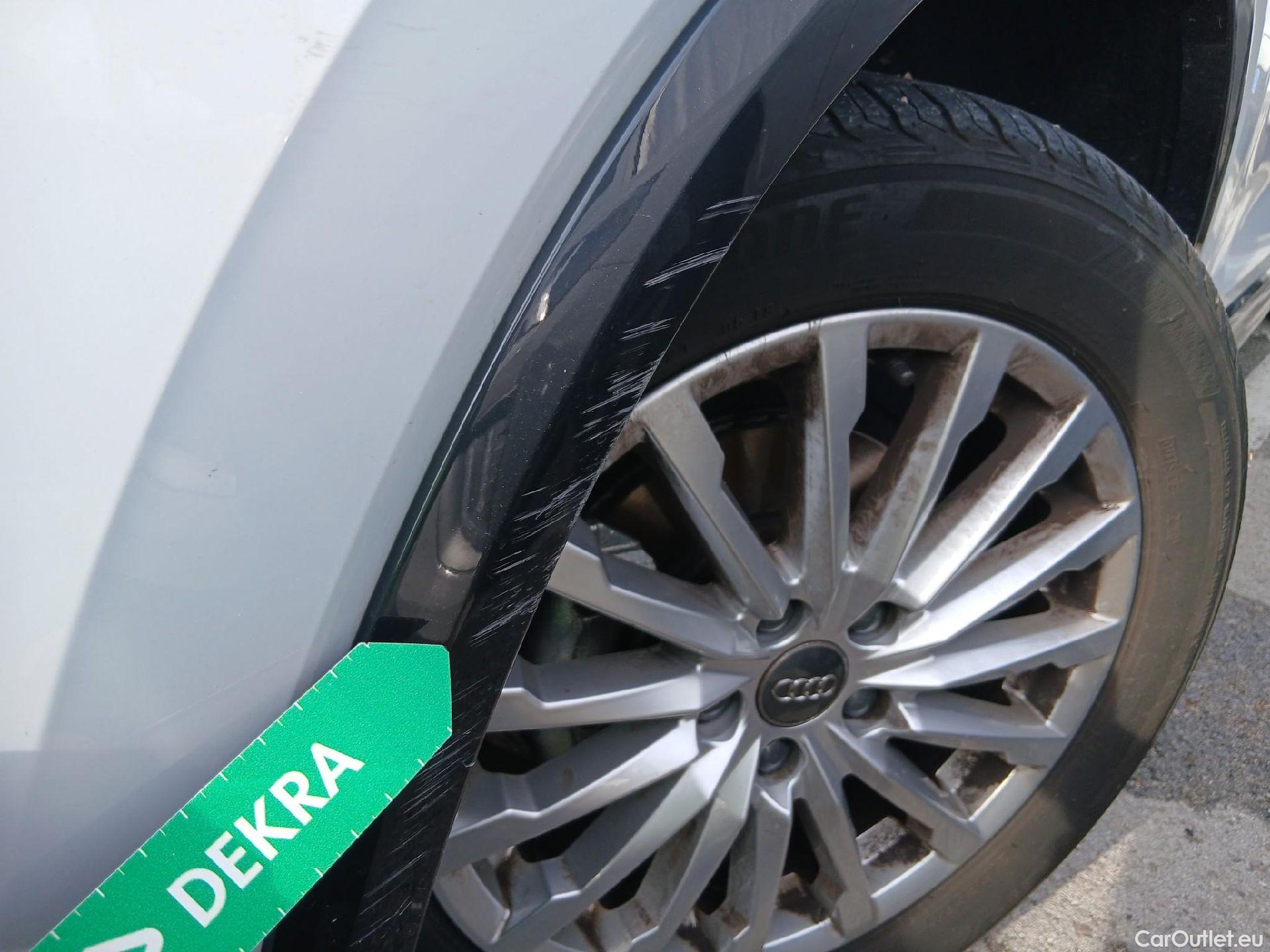  Audi  Q2 AUDI  / 2016 / 5P / todoterreno Design 30 TFSI 85kW (116CV) #11