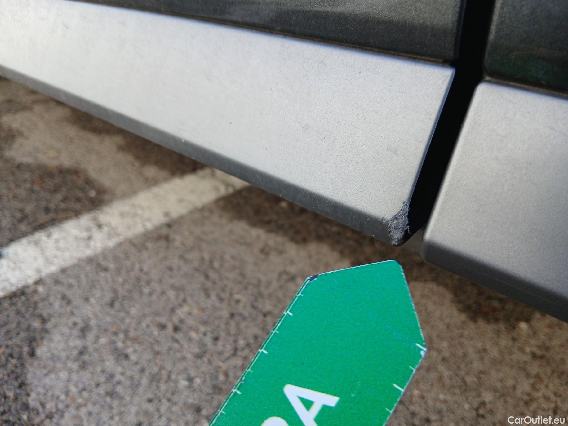  Audi  Q3 AUDI  / 2018 / 5P / todoterreno 45 TFSI e 180kW S tronic S Line #18