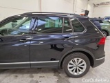  Volkswagen  Tiguan VOLKSWAGEN  / 2020 / 5P / SUV 2.0 TDI SCR 110KW LIFE DSG #69