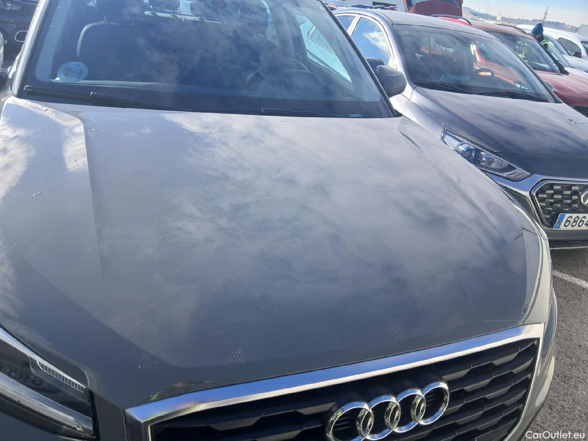  Audi  Q2 AUDI  / 2016 / 5P / todoterreno Design 30 TFSI 85kW (116CV) #9