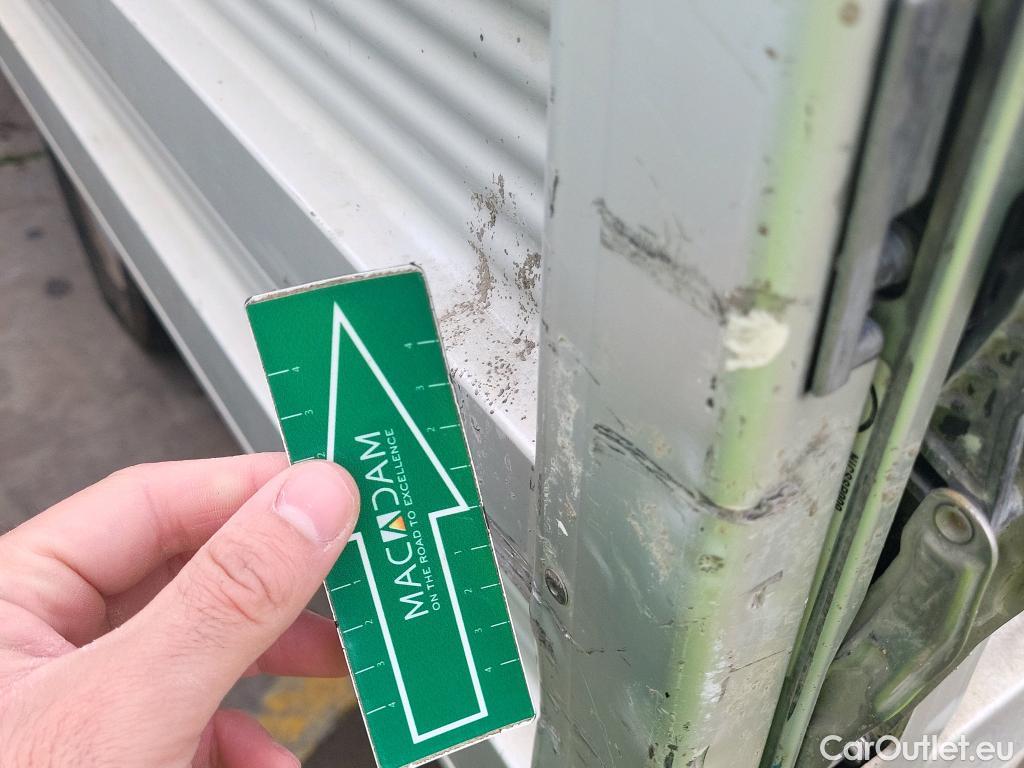  Nissan  NV400 NISSAN NT400 / 2014 / 2P / pick-up de lados abatibles 35.13/2 Básico CAL Cabina Abatible Media #4