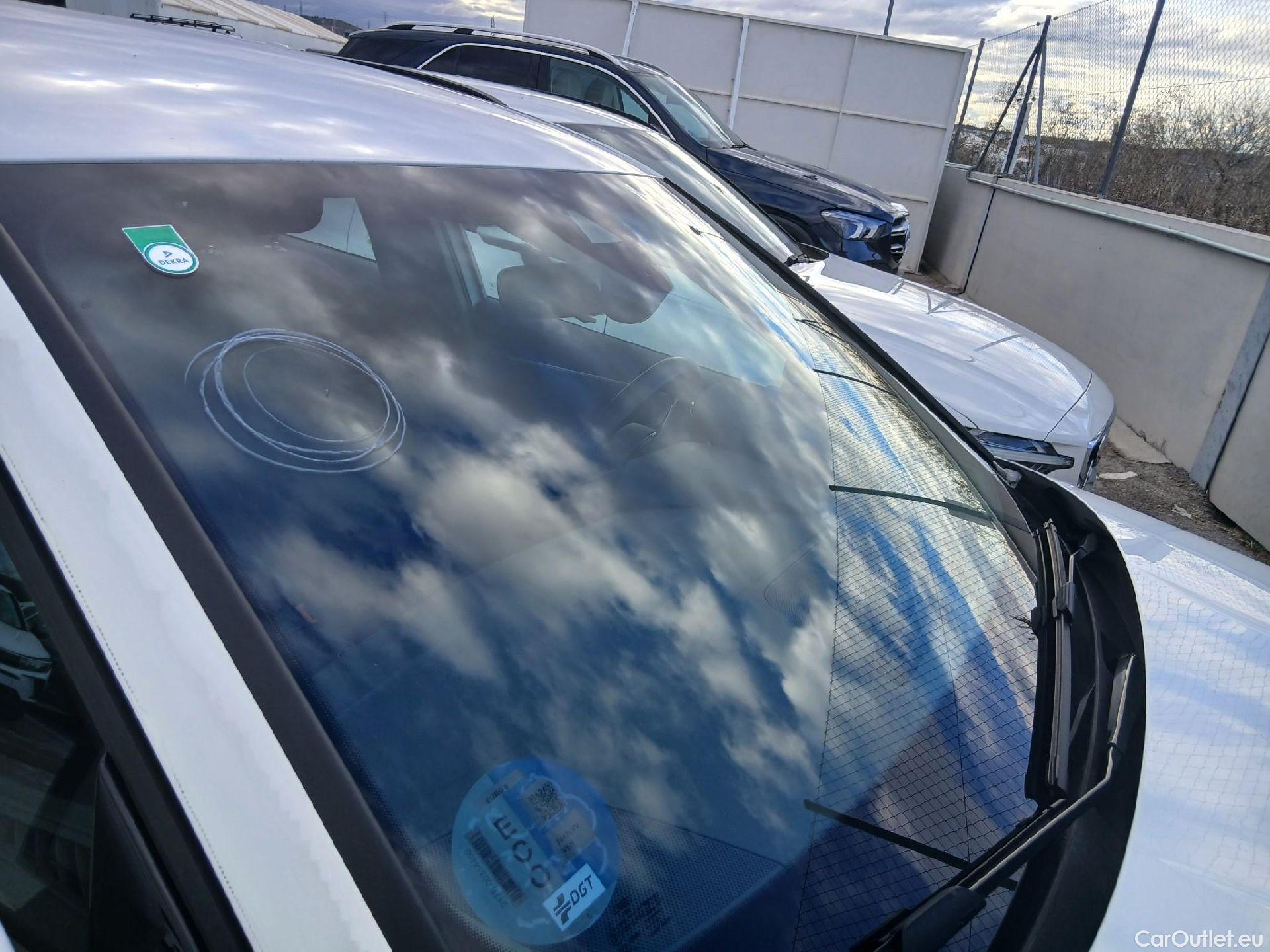  Audi  A3 AUDI  / 2020 / 5P / berlina con portón Sportback Advanced 30 TFSI 81kW S tronic (AC) #33