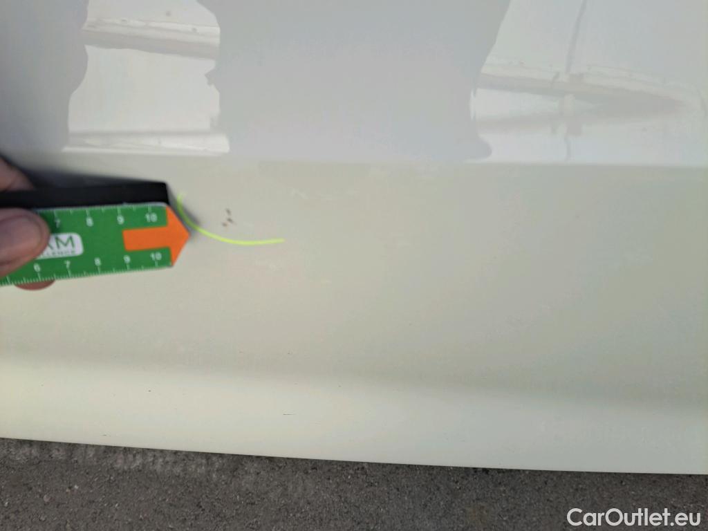  Bmw  Serie 1 BMW  / 2019 / 5P / berlina con portón 116d #14