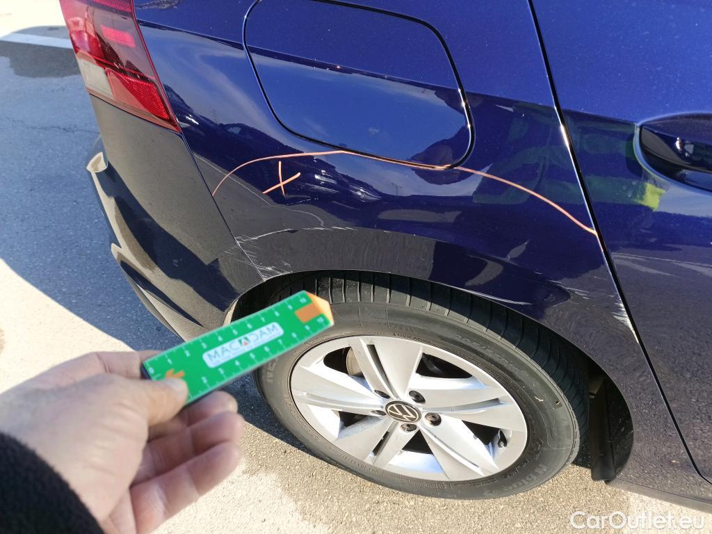  Volkswagen  Golf  VOLKSWAGEN / 2020 / 5P / berlina con portón 1.0 TSI 81kW (110CV) #2