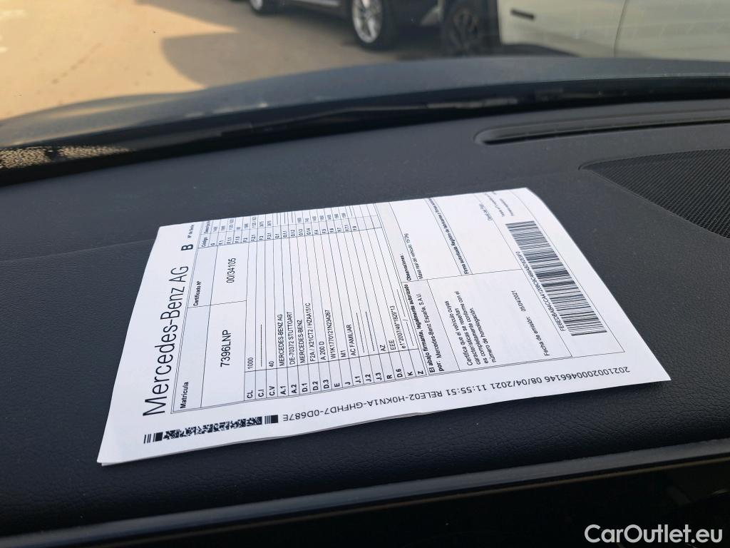  Mercedes  A-Klasse MERCEDES-BENZ Clase A / 2018 / 5P / berlina con portón A 200 d #22