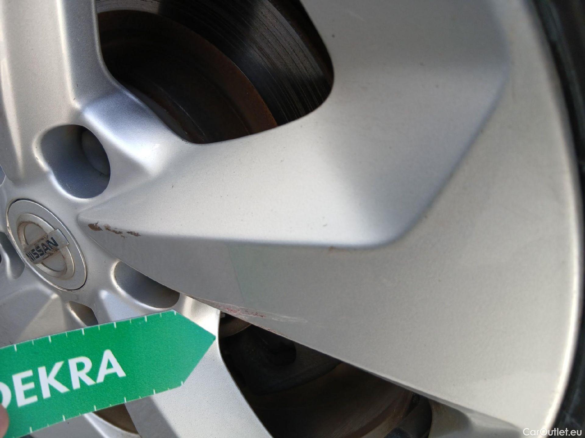  Nissan  Qashqai NISSAN  / 2017 / 5P / todoterreno dCi 85 kW (115 CV) ACENTA #3