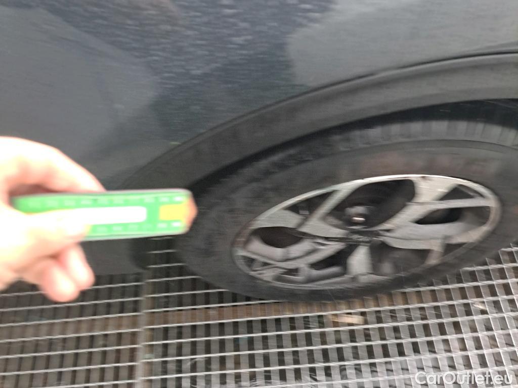  KIA  Sportage KIA  1.6MHEV Drive 100kW(136CV) 4x2(Crist Tintados)(CX) #14