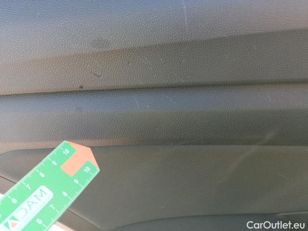  Volkswagen  Golf  VOLKSWAGEN / 2020 / 5P / berlina con portón 1.0 TSI 81kW (110CV) #20